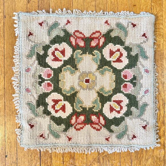 Handmade Portuguese Needlepoint Pillow Covers Set of 4 Wool Burlap Fringe 17x17 - Picture 2 of 13